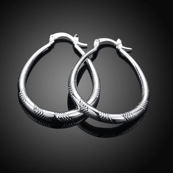 ¥ New 925 Sterling Silver Circle Hoop Earrings - Picture 6 of 7